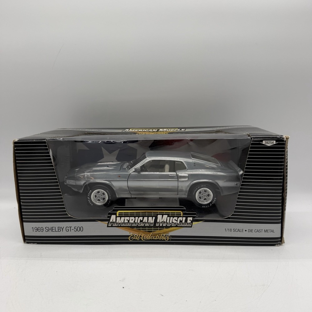 ERTL 39254 AMERICAN MUSCLE 1969 SHELBY GT-500 1:18 Silver Die-Cast METAL CAR